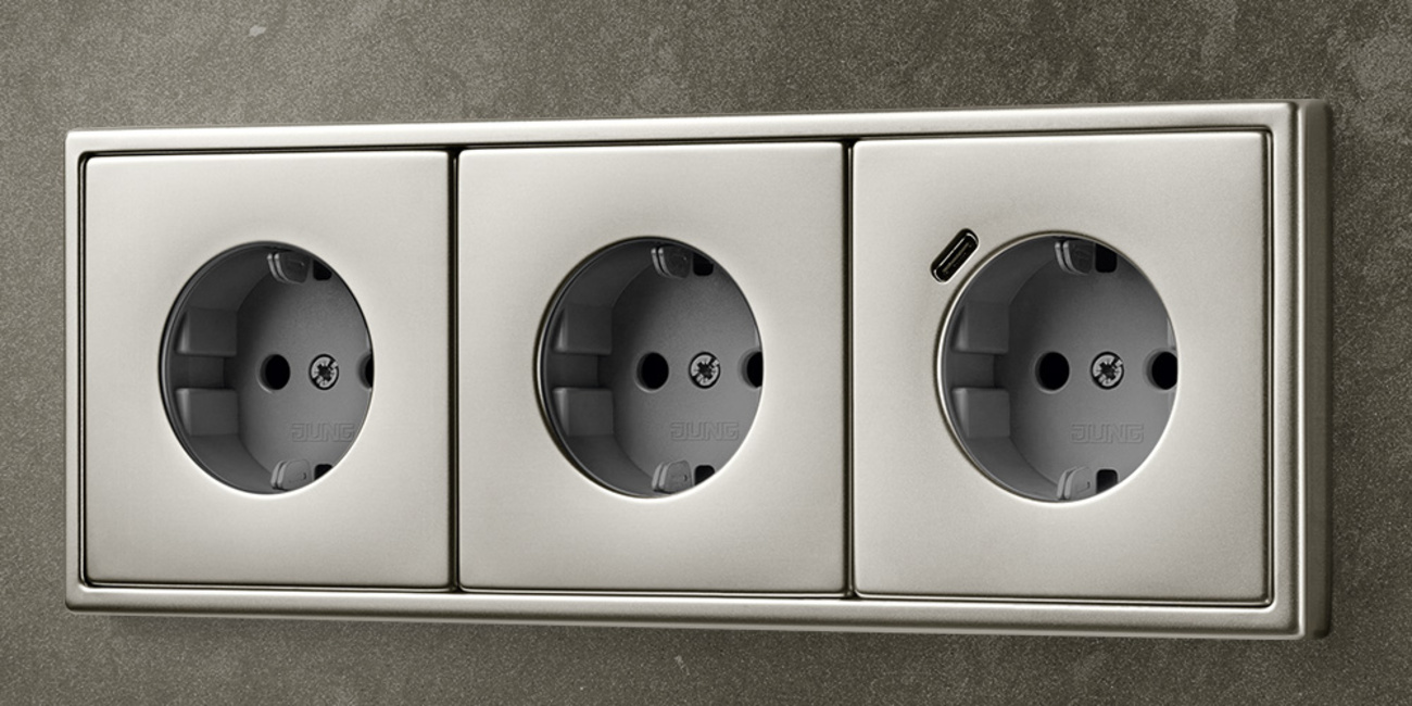 SCHUKO® Steckdosen mit USB bei AFG-Elektrotechnik GmbH in Hamburg