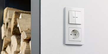 JUNG KNX Taster F 10 bei AFG-Elektrotechnik GmbH in Hamburg