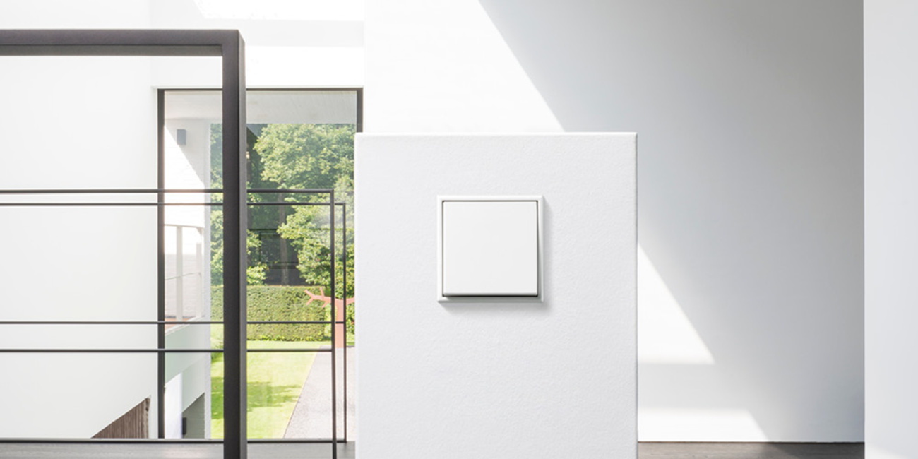 JUNG Schalterprogramme bei AFG-Elektrotechnik GmbH in Hamburg